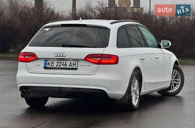 Универсал Audi A4 2015 в 