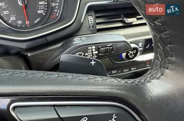 Седан Audi A4 2020 в 