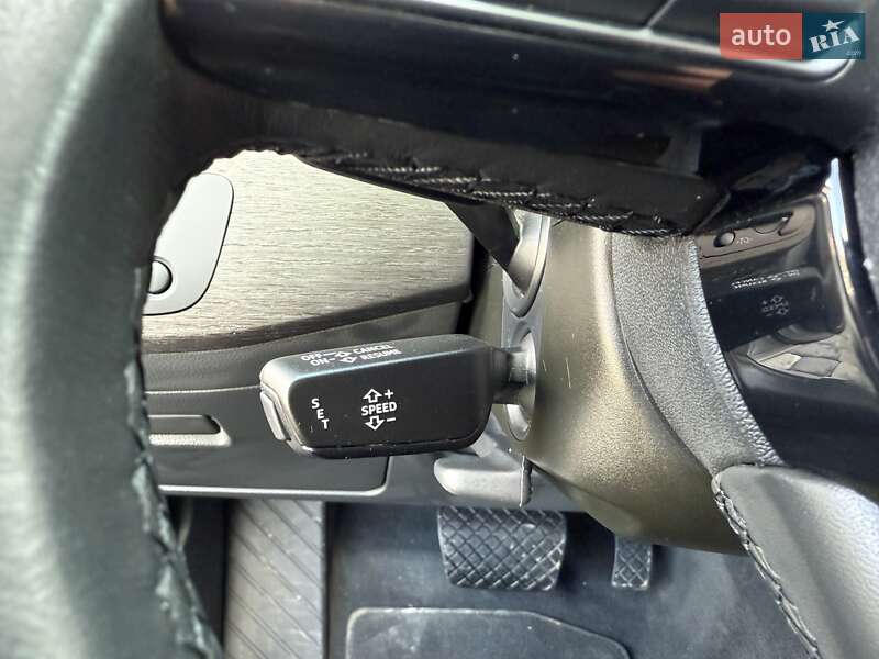 Седан Audi A4 2020 в Львове