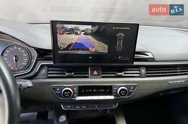 Седан Audi A4 2020 в 