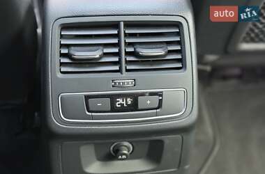 Седан Audi A4 2020 в 