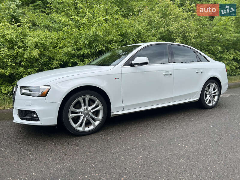 Седан Audi A4 2013 в Голованевске
