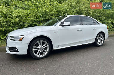 Седан Audi A4 2013 в 