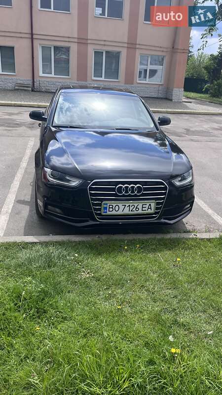 Седан Audi A4 2014 в Дружбе