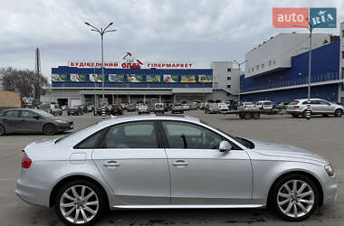Седан Audi A4 2014 в Дніпрі