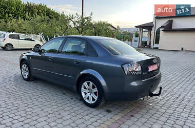 Седан Audi A4 2001 в 