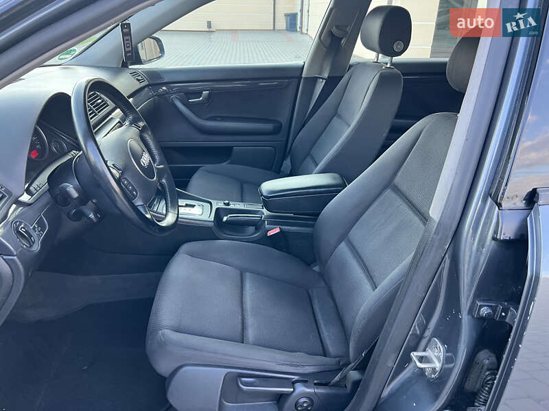 Седан Audi A4 2001 в Дунаевцах