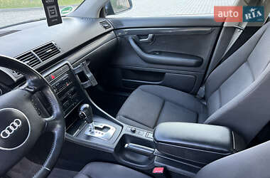Седан Audi A4 2001 в 