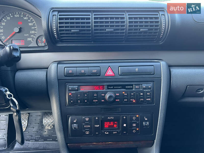 Универсал Audi A4 2001 в Хмельницком