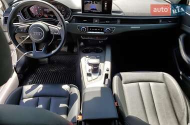 Седан Audi A4 2019 в 