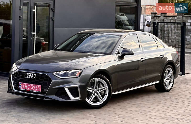 Седан Audi A4 2020 в 
