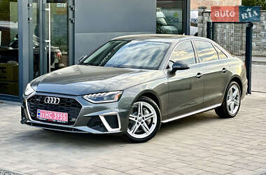 Седан Audi A4 2020 в 