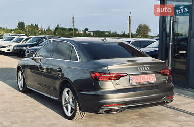 Седан Audi A4 2020 в 