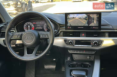 Седан Audi A4 2020 в 