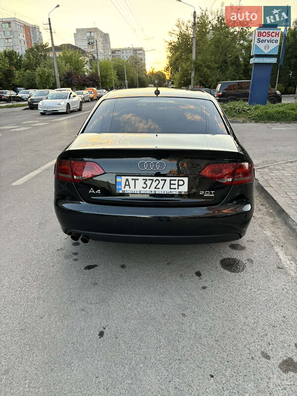 Седан Audi A4 2010 в Ивано-Франковске