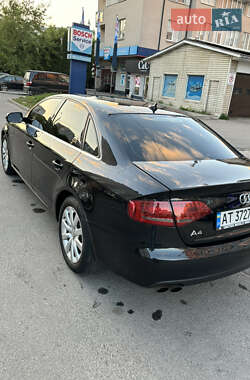 Седан Audi A4 2010 в 