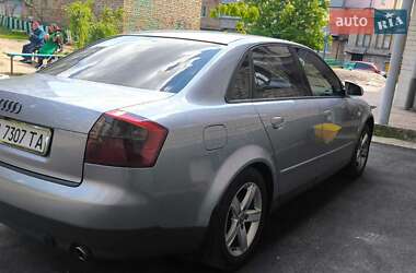 Седан Audi A4 2004 в 