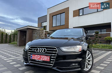 Седан Audi A4 2015 в 