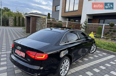Седан Audi A4 2015 в 