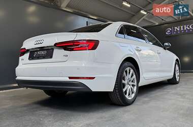 Седан Audi A4 2017 в 