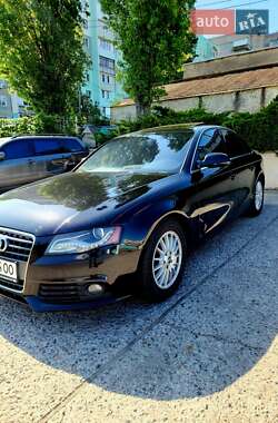 Седан Audi A4 2009 в 
