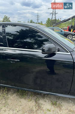 Седан Audi A4 2015 в 