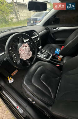 Седан Audi A4 2015 в 