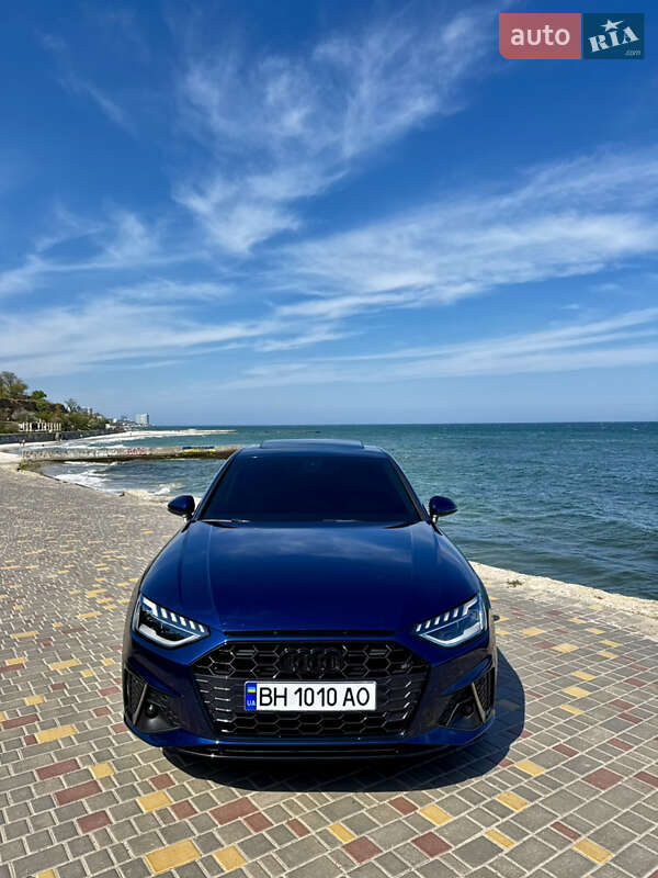 Седан Audi A4 2020 в Одессе