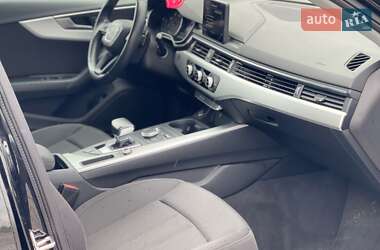 Седан Audi A4 2018 в 