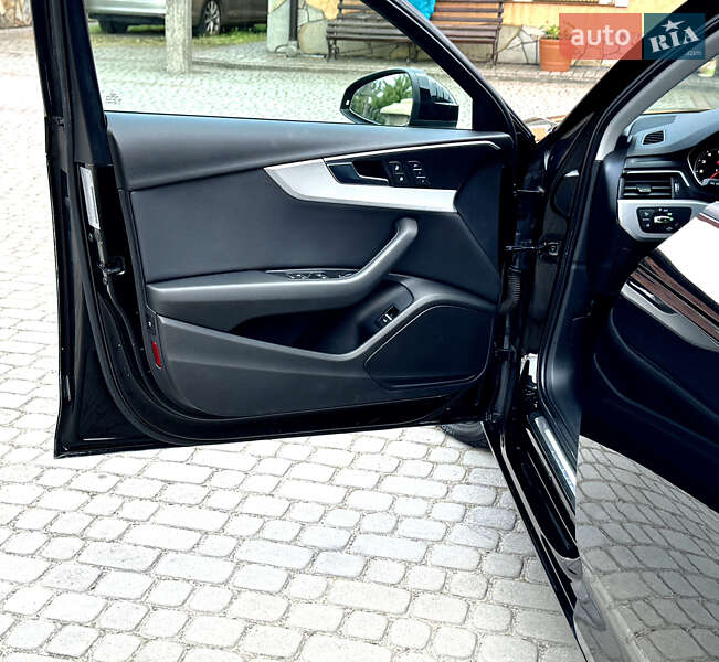 Седан Audi A4 2016 в Самборе