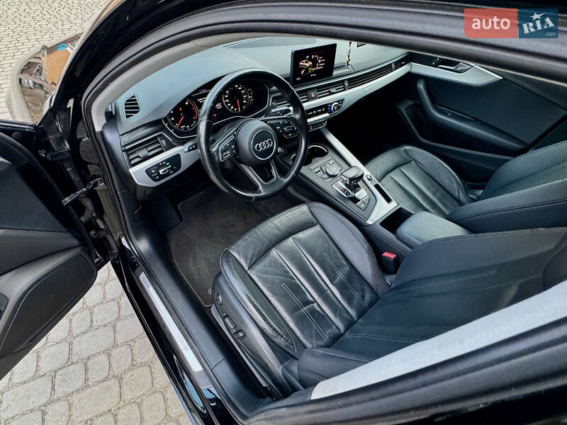 Седан Audi A4 2016 в Самборе