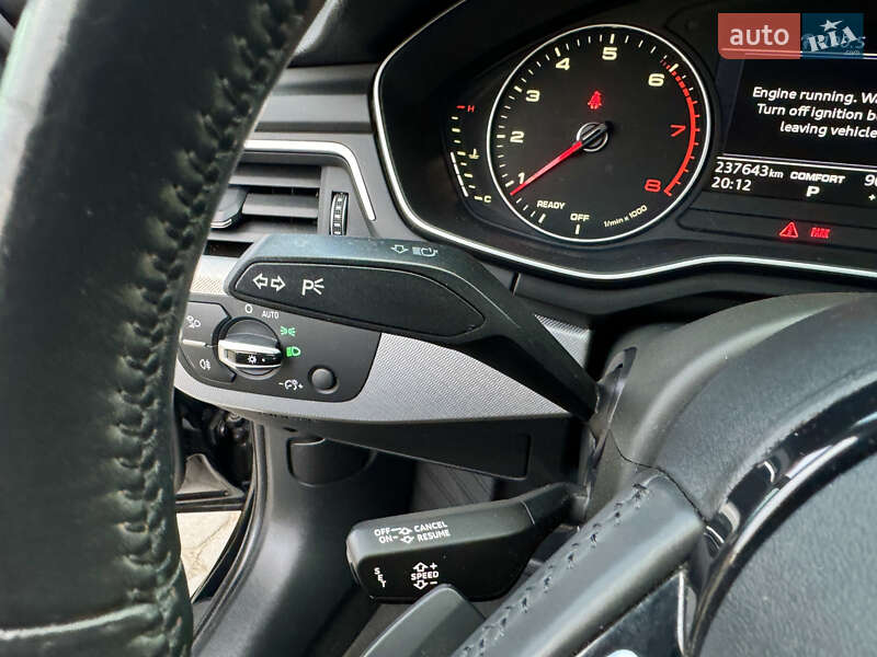 Седан Audi A4 2016 в Самборе
