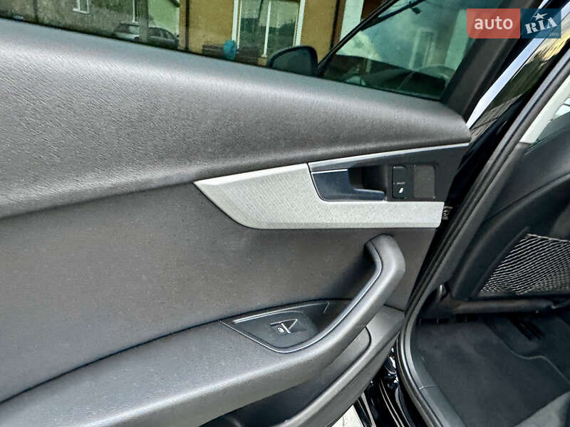 Седан Audi A4 2016 в Самборе