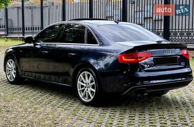 Седан Audi A4 2015 в 