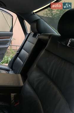 Седан Audi A4 2000 в 