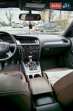 Седан Audi A4 2014 в 