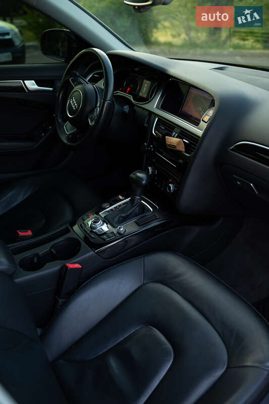 Седан Audi A4 2014 в Кривом Роге