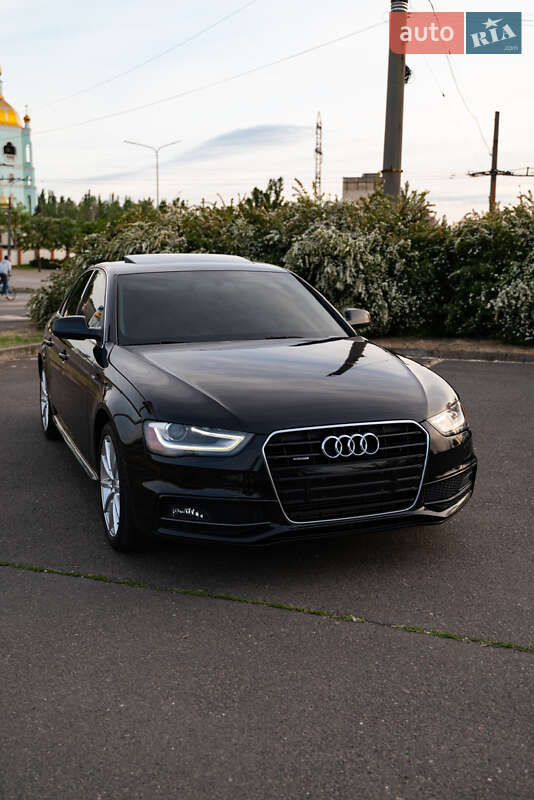 Седан Audi A4 2014 в Кривом Роге