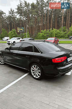Седан Audi A4 2013 в 