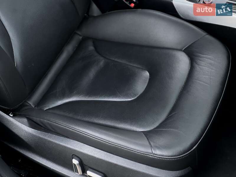 Седан Audi A4 2015 в Тернополі