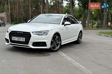 Седан Audi A4 2018 в 