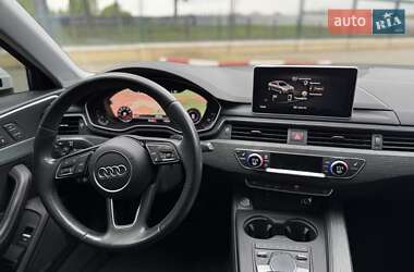 Седан Audi A4 2018 в 