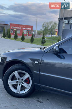 Седан Audi A4 1999 в 