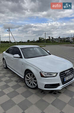 Седан Audi A4 2013 в 