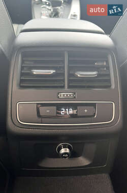 Седан Audi A4 2017 в 