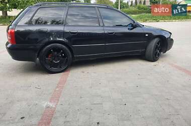Універсал Audi A4 1999 в 
