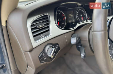 Седан Audi A4 2015 в 