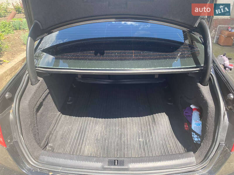 Седан Audi A4 2012 в Одессе