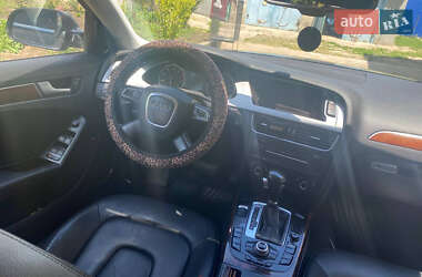 Седан Audi A4 2012 в 