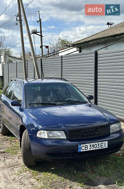 Универсал Audi A4 1996 в 